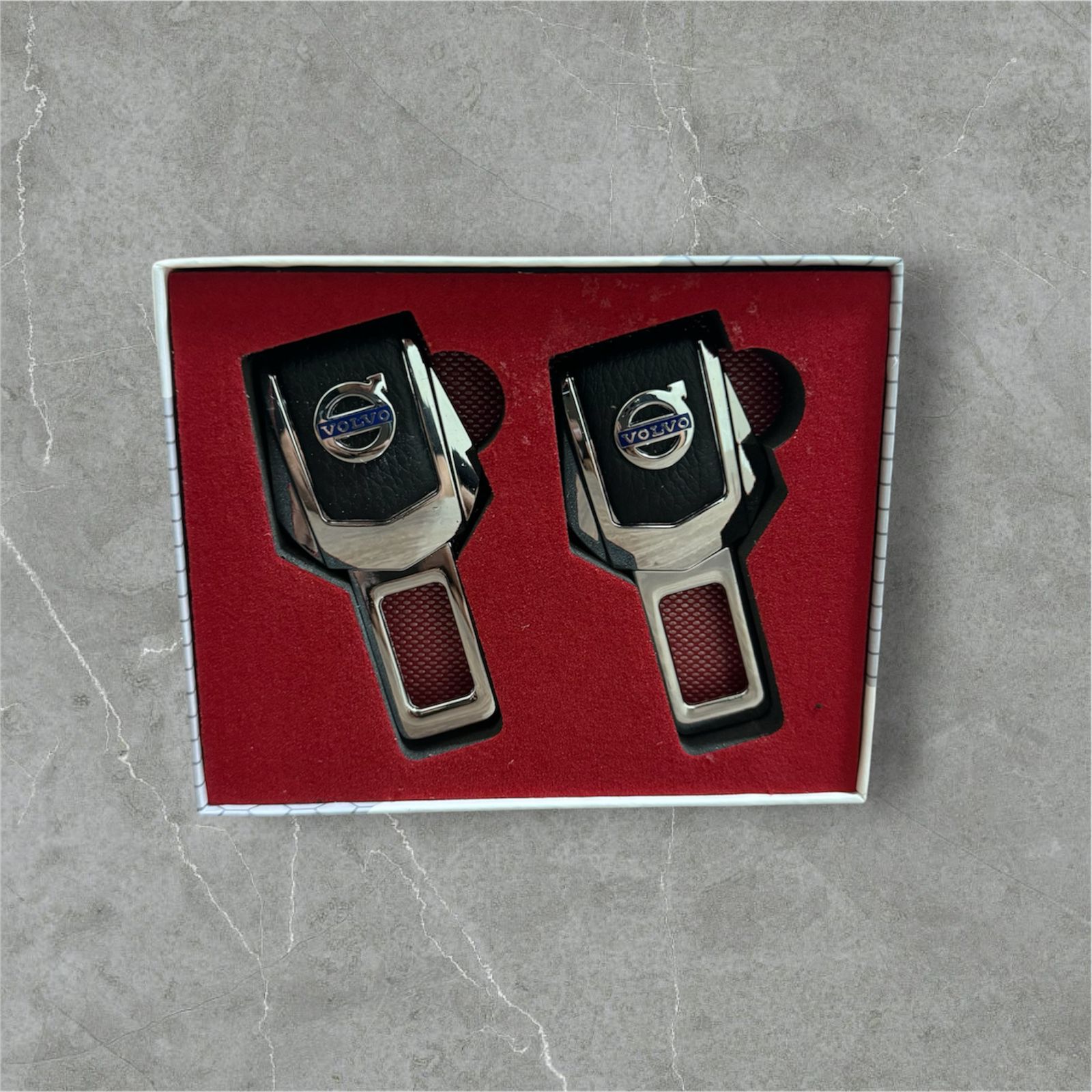 Заглушка ремня безопасности с кожаной вставкой Volvo/комплект 2 шт.